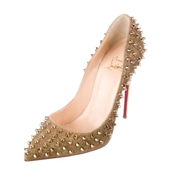 Christian Louboutin Glitter Accents
Pumps - Picture 4 of 5